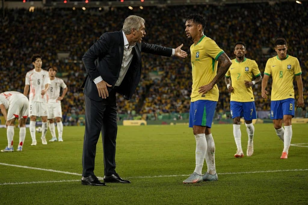 ancelotti rescata a brasil