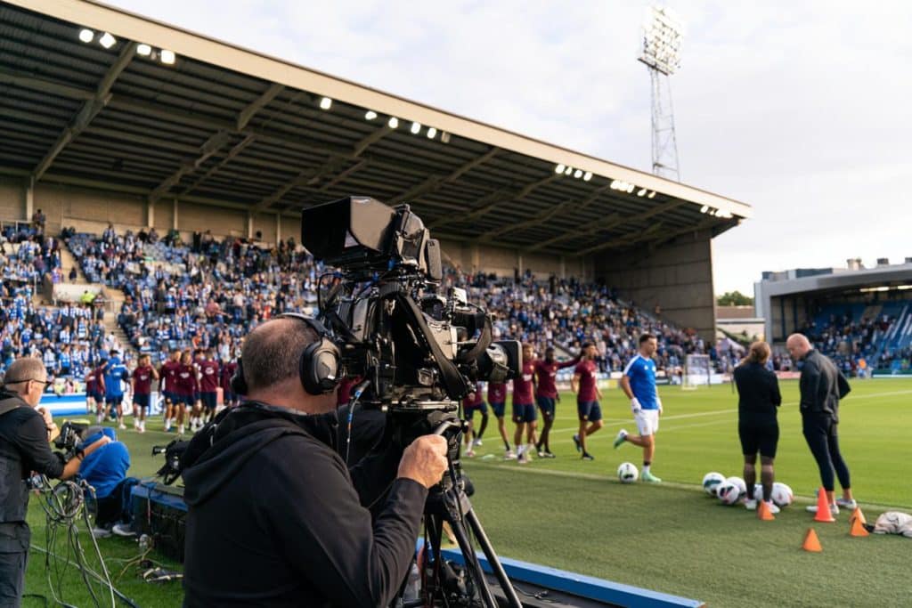 birmingham contra fc barcelona por tv