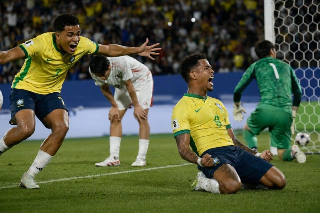 brasil remonta ante japon