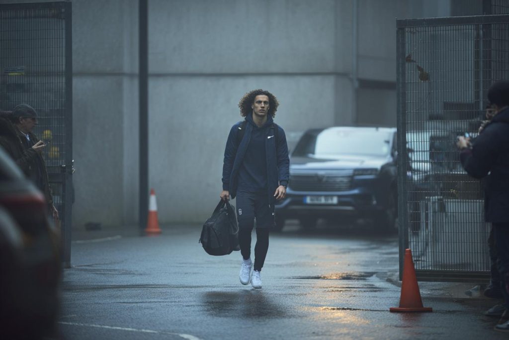 cucurella en chelsea duda barca