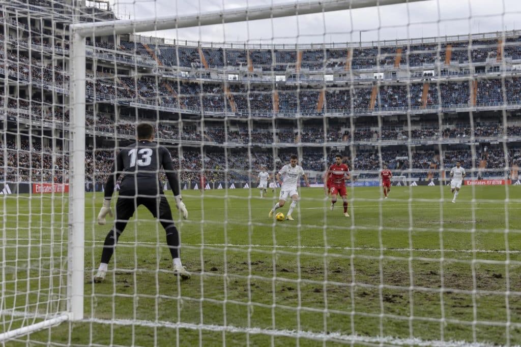 Federico Valverde con el Real Madrid ante el Sevilla