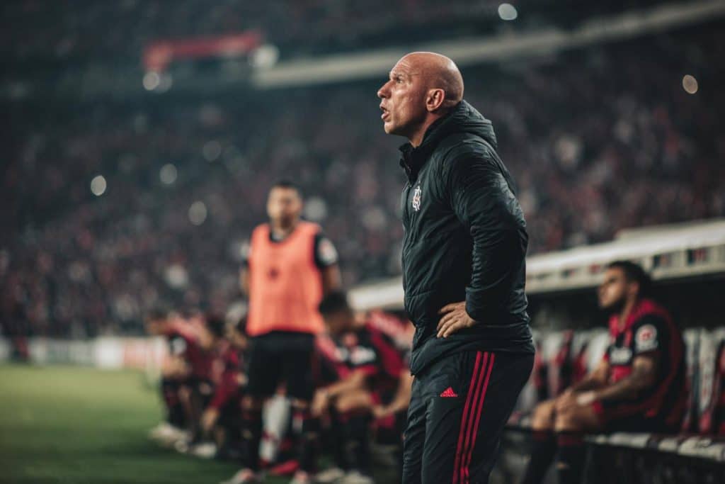 filipe luis dirige flamengo recopa