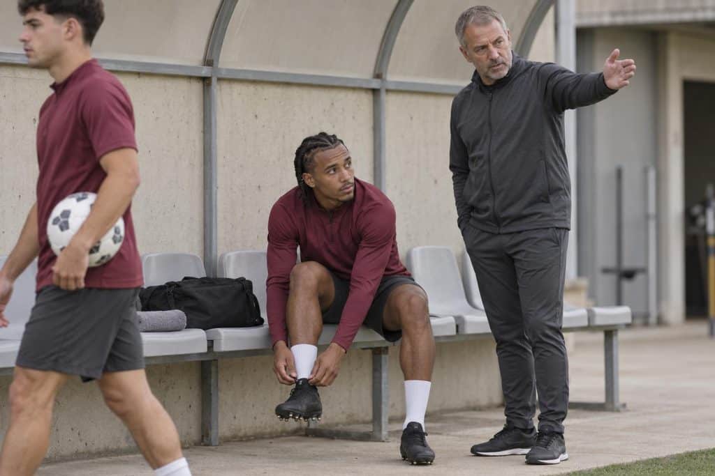 Jules Koundé en el Barcelona, donde ha perdido minutos con Flick