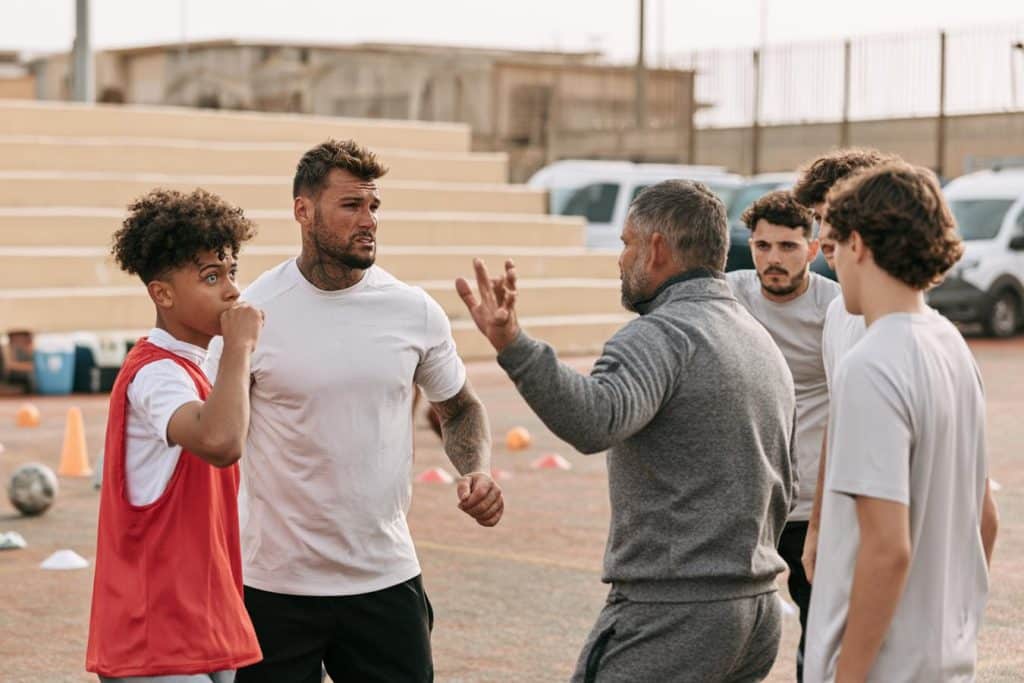 neymar abofetea hijo de robinho