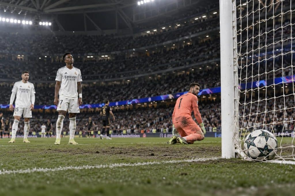 Vinicius con el Real Madrid en plena sequía goleadora